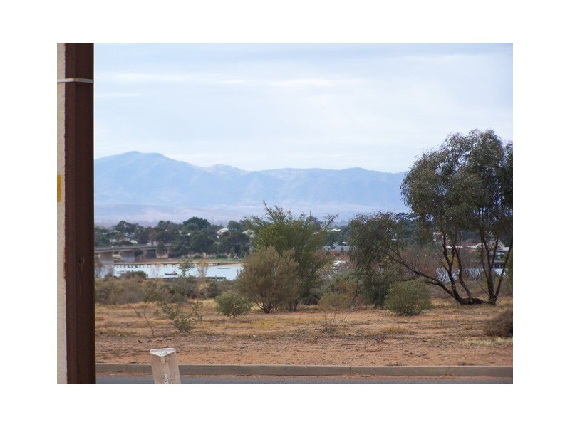 2 Cobbin Street, Port Augusta West SA 5700