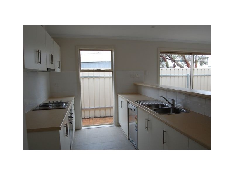 1/18 Mathews Street, Port Augusta West SA 5700