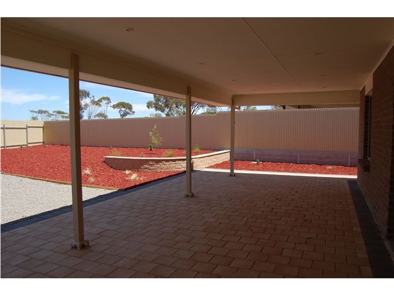 42 Hurcombe Crescent, Port Augusta West SA 5700