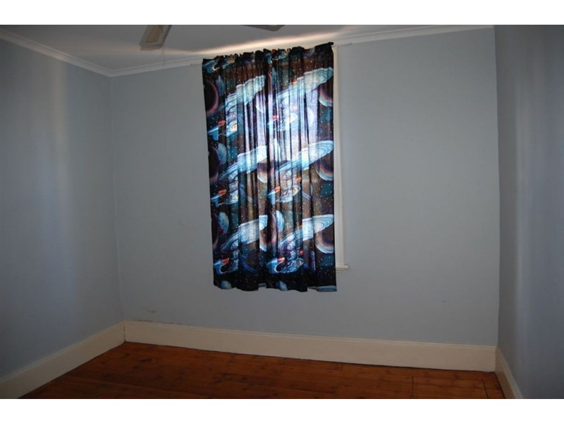 14 First Street, Quorn SA 5433