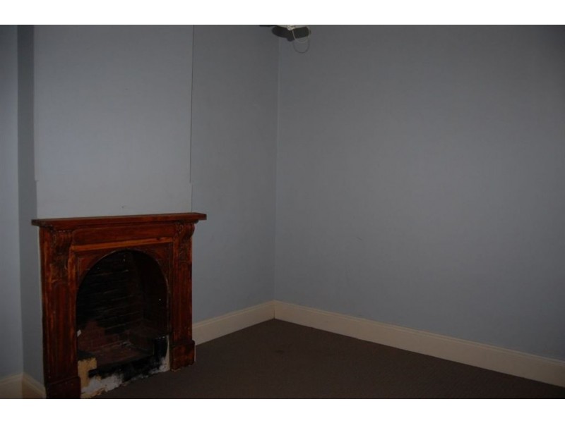 14 First Street, Quorn SA 5433