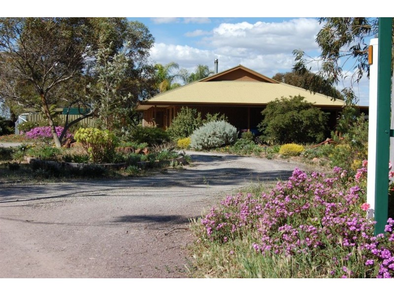 36 Gunya Road, Wilmington SA 5485