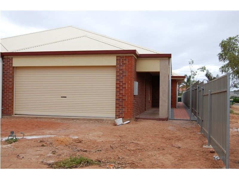 9a Simmons Crescent, Port Augusta West SA 5700