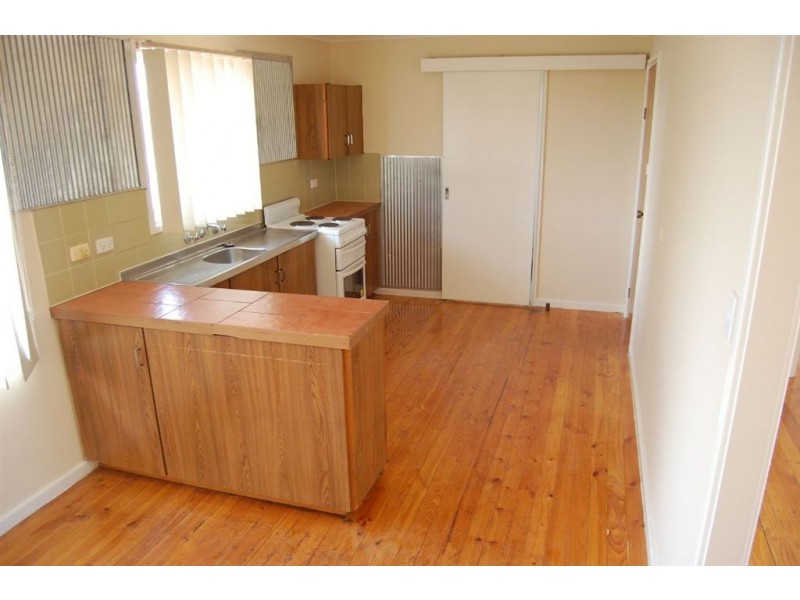 34 Chinnery Street, Port Augusta West SA 5700