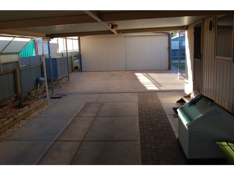 130 Hurcombe Crescent, Port Augusta West SA 5700