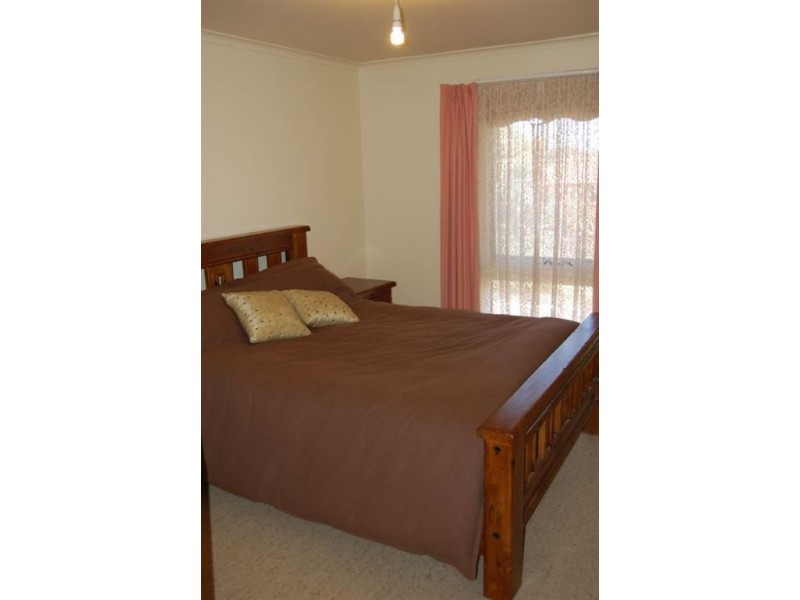 130 Hurcombe Crescent, Port Augusta West SA 5700