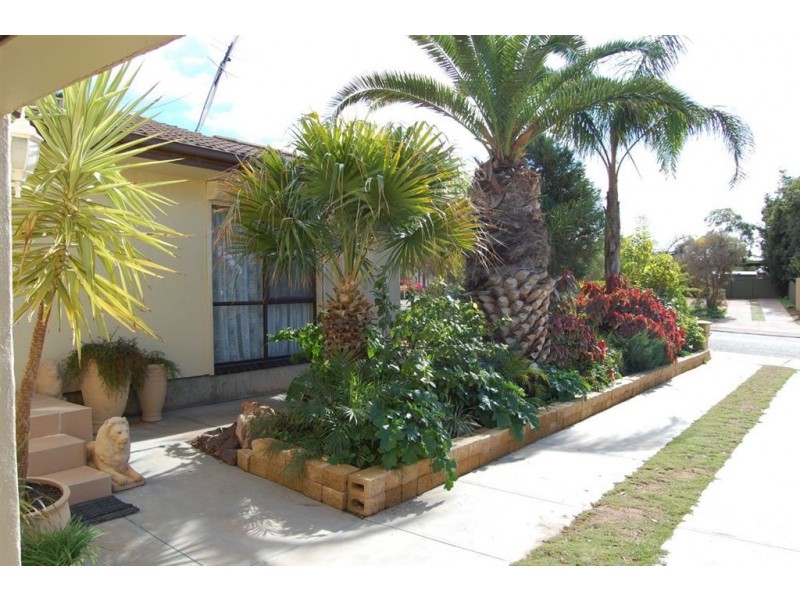 9 McIntosh Crescent, Port Augusta West SA 5700