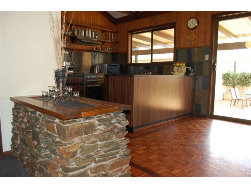 1 Lawrence Place, Port Augusta West SA 5700