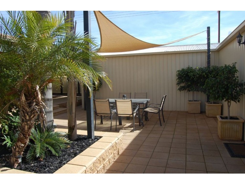 1 Lawrence Place, Port Augusta West SA 5700