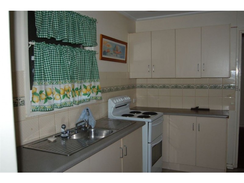 14 Harris Crescent, Port Augusta West SA 5700