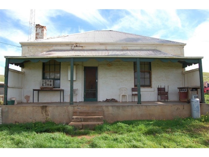 252 Government Road, Yongala SA 5493