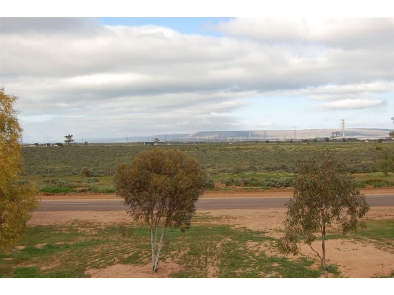 1 McConnal Road, Stirling North SA 5710