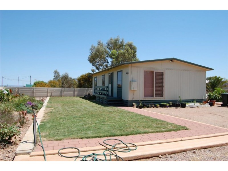 8 Edwards Street, Stirling North SA 5710