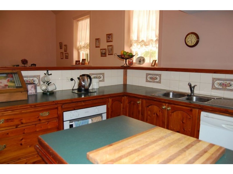 19 Quorn Road, Stirling North SA 5710