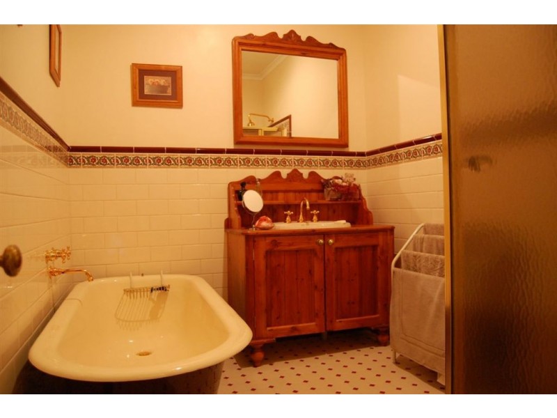 19 Quorn Road, Stirling North SA 5710