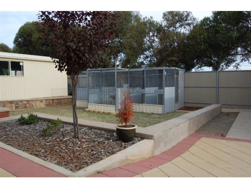 12 Eyre Road, Crystal Brook SA 5523