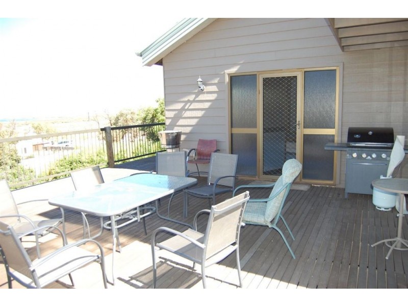 18 Caroona Road, Port Augusta West SA 5700