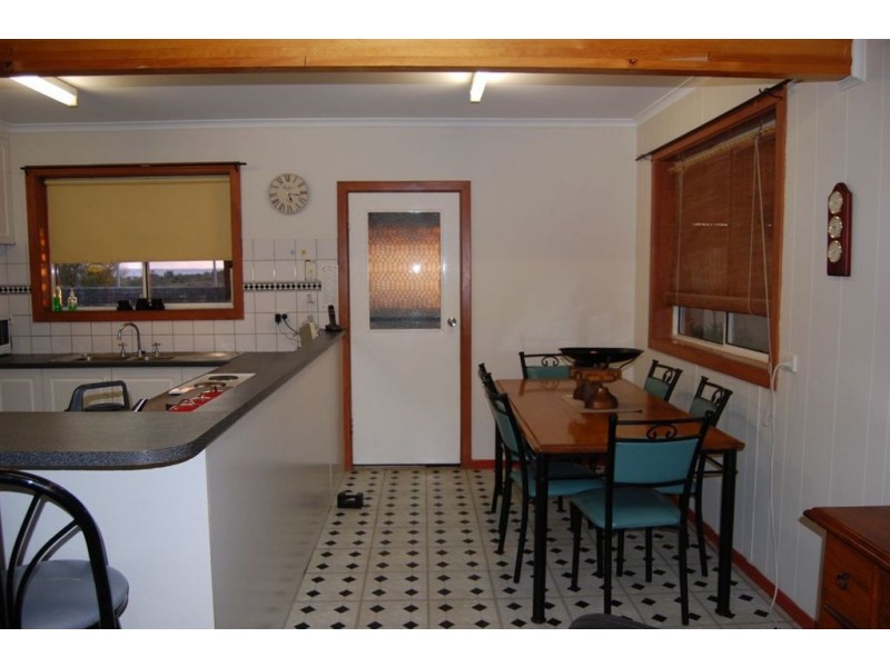 18 Engelsman Road, Stirling North SA 5710