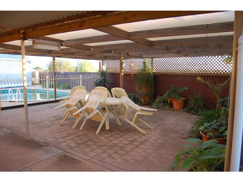 18 Engelsman Road, Stirling North SA 5710