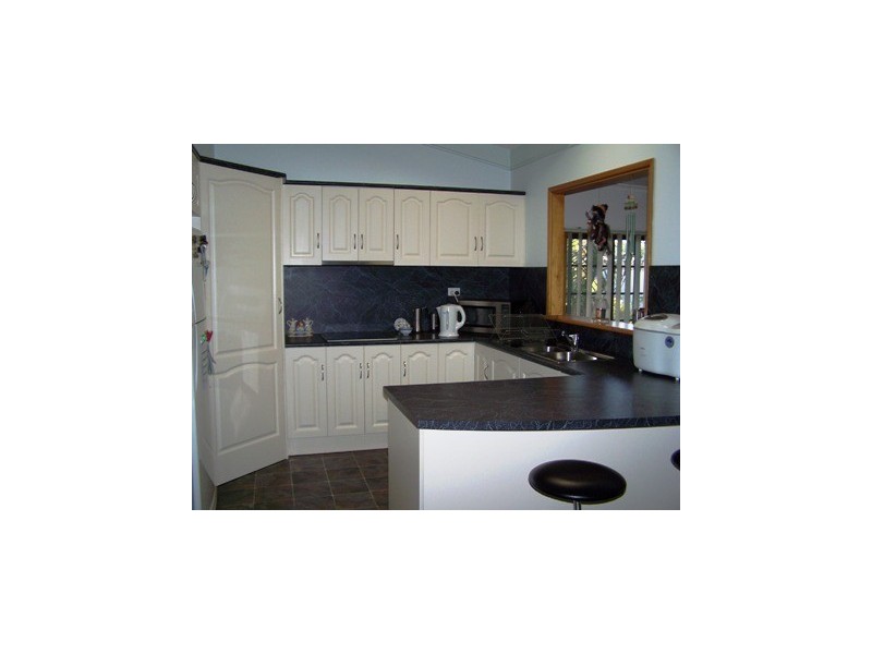 11 Platt Street, Port Augusta West SA 5700