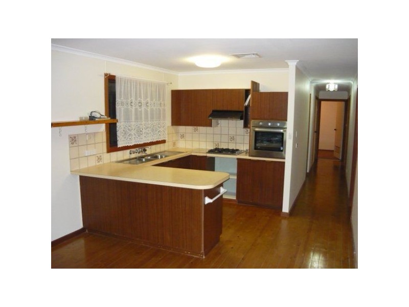 7 Sunman Road, Port Augusta West SA 5700