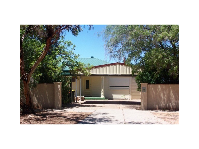 2 Mitchell Terrace, Port Augusta West SA 5700