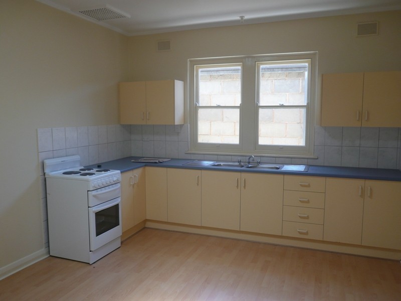 30 Golfers Avenue, Seaton SA 5023