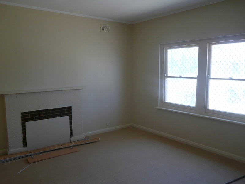 30 Golfers Avenue, Seaton SA 5023