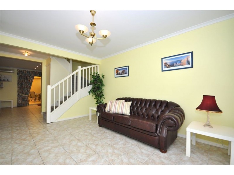 8/251 Military Road, West Lakes Shore SA 5020