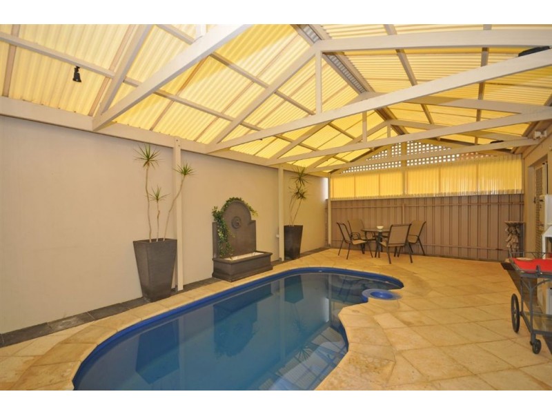 8/251 Military Road, West Lakes Shore SA 5020