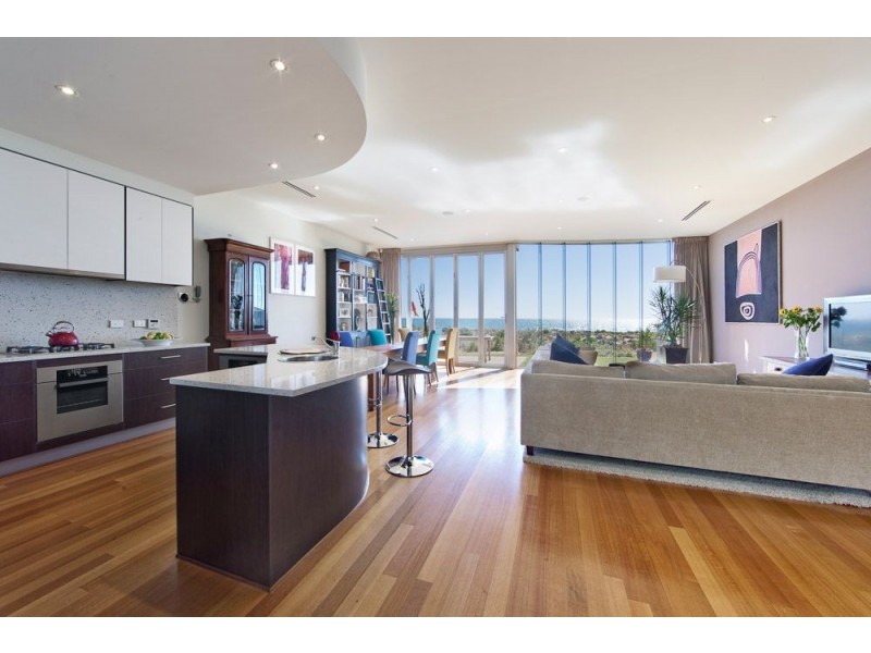 11 Seaview Road, West Beach SA 5024