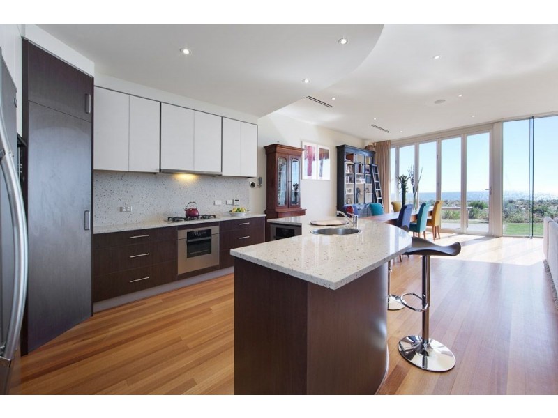 11 Seaview Road, West Beach SA 5024