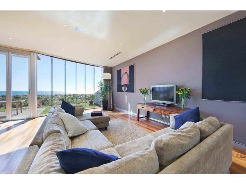 11 Seaview Road, West Beach SA 5024