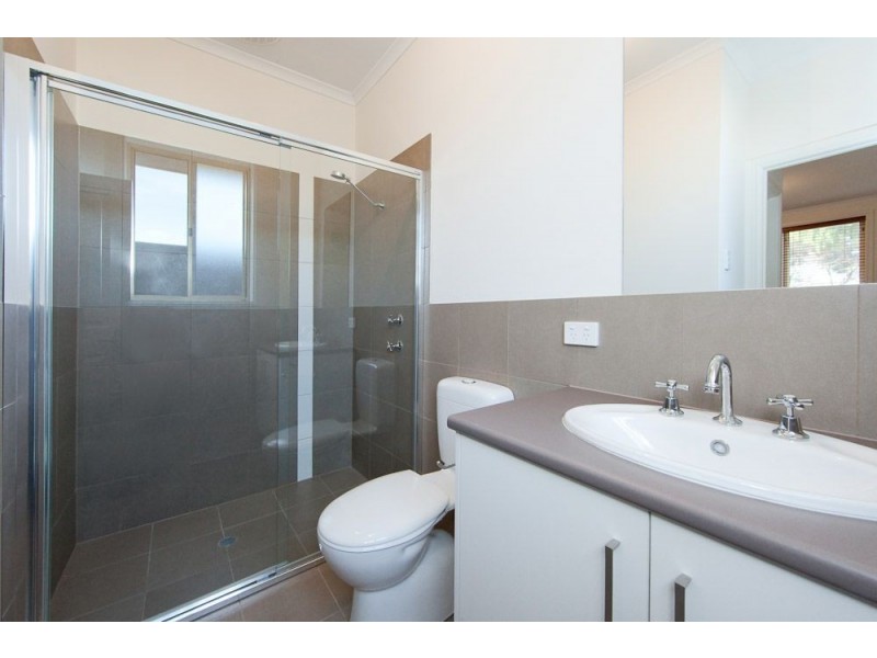 105 Railway Terrace, Largs North SA 5016