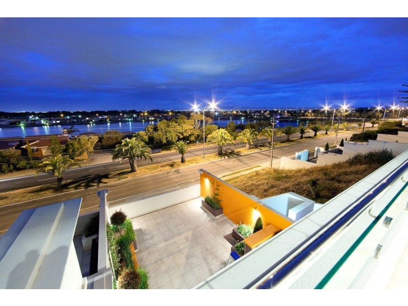 74 Seaview Road, Tennyson SA 5022
