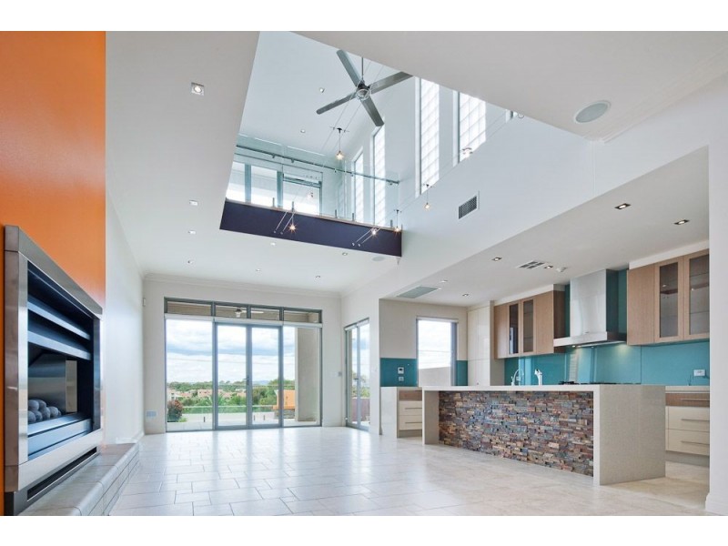 74 Seaview Road, Tennyson SA 5022