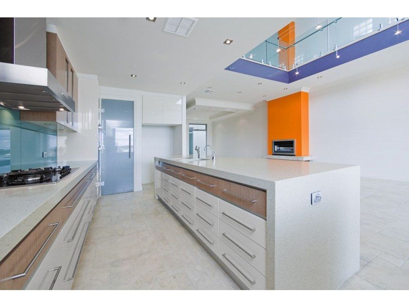 74 Seaview Road, Tennyson SA 5022