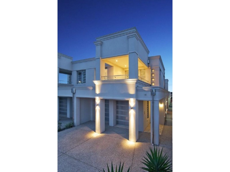 74 Seaview Road, Tennyson SA 5022