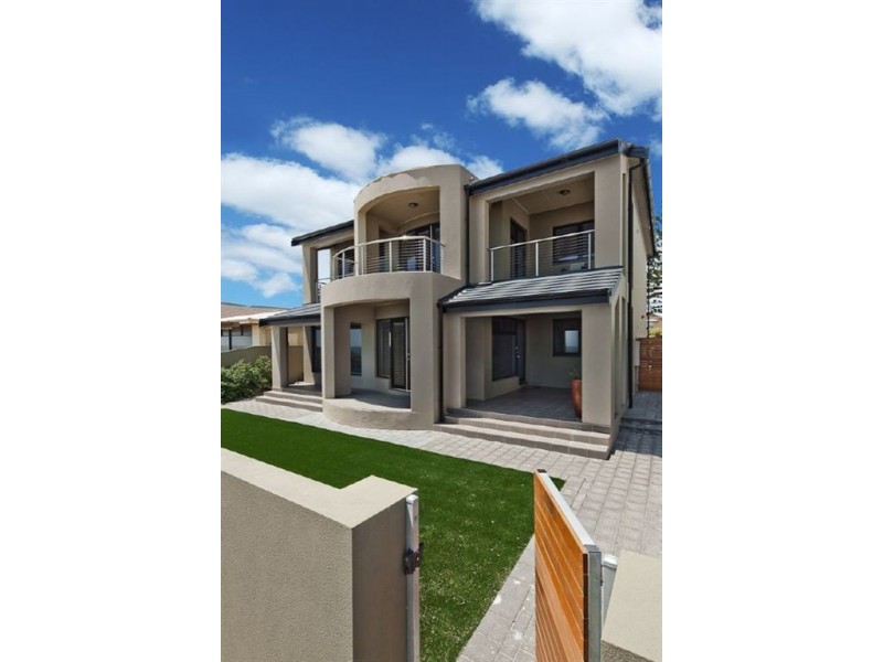 137 Esplanade, Henley Beach South SA 5022