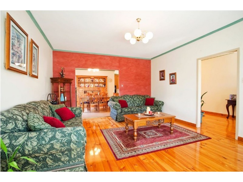 12 Egras Avenue, Fulham Gardens SA 5024