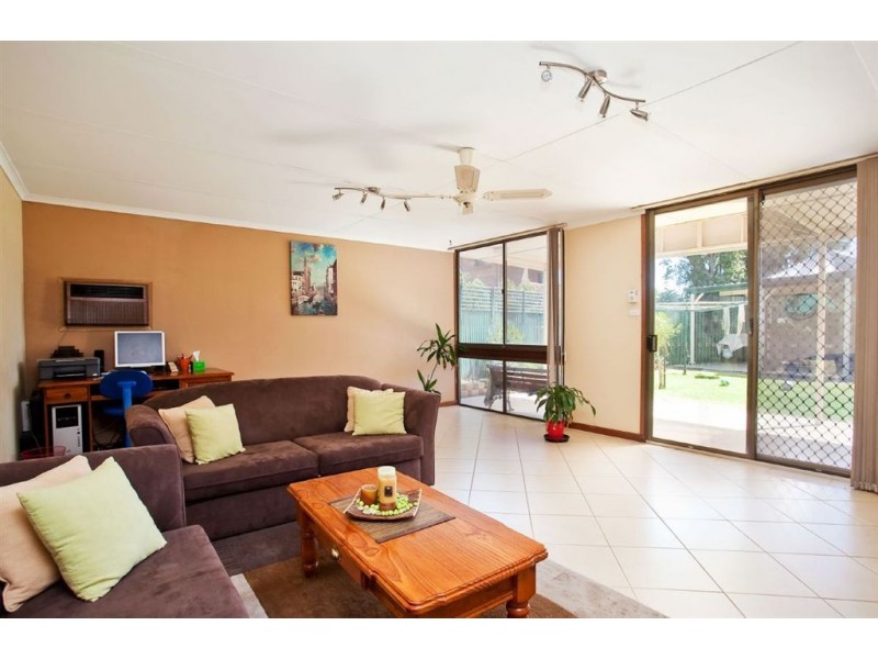 12 Egras Avenue, Fulham Gardens SA 5024