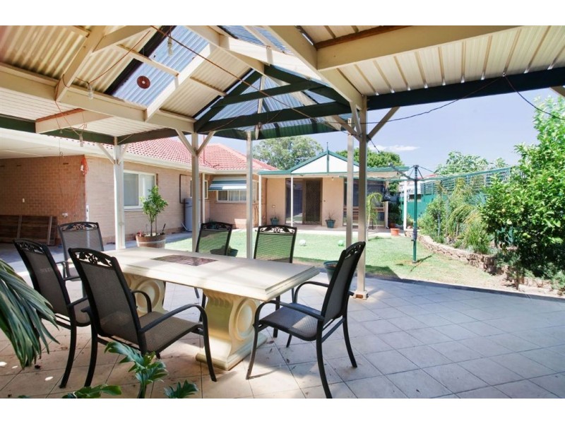 12 Egras Avenue, Fulham Gardens SA 5024