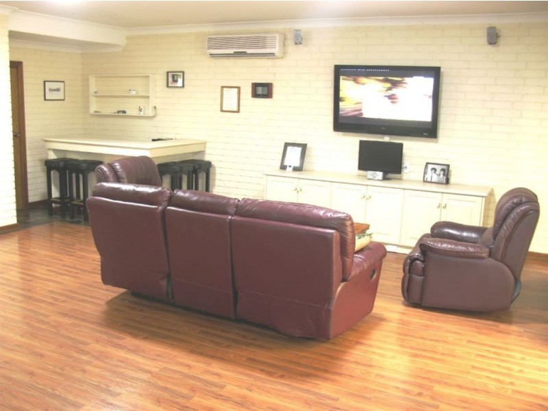 17 Kooralla Grove, Kidman Park SA 5025