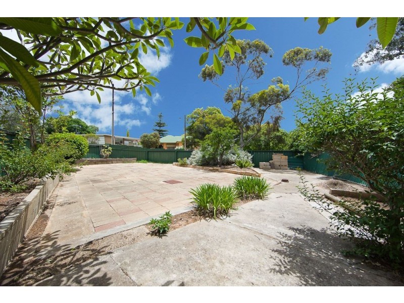 22 Filmer Avenue, Para Hills SA 5096