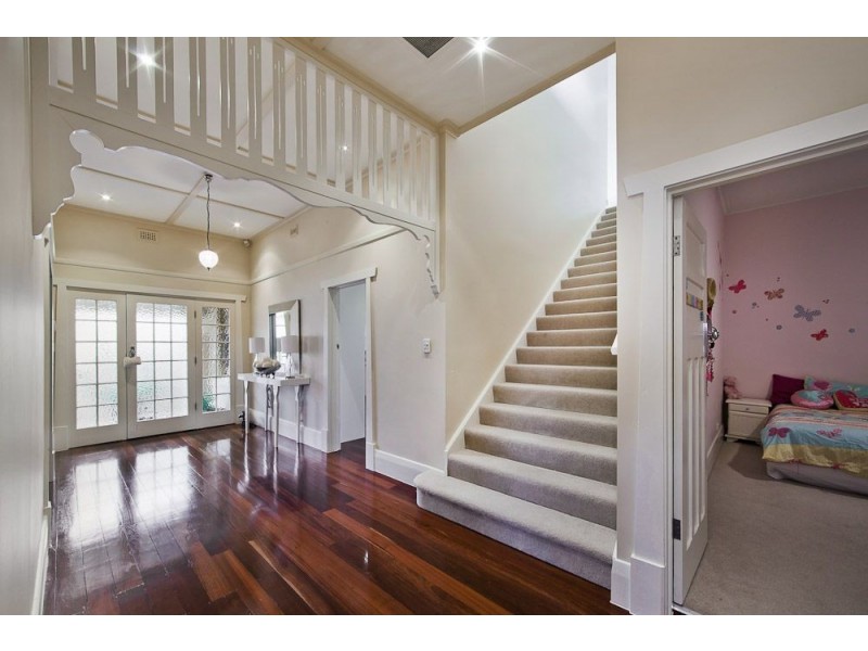 154 Seaview Road, Henley Beach South SA 5022