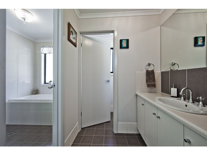 29 Brookside Road, Darlington SA 5047