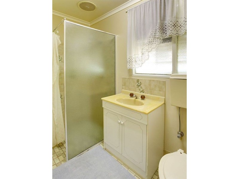 16 Mabel Street, Rosewater SA 5013