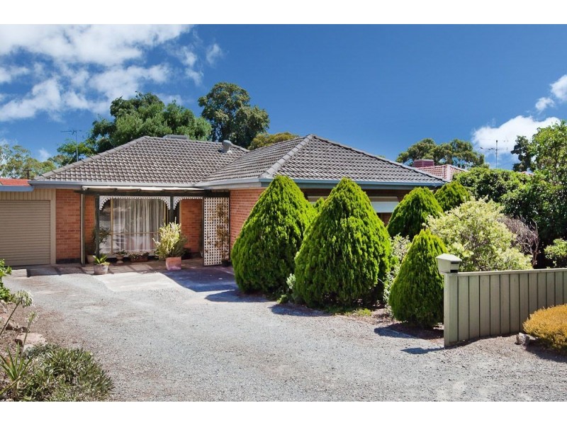 7 Leabrook Drive, Para Hills SA 5096