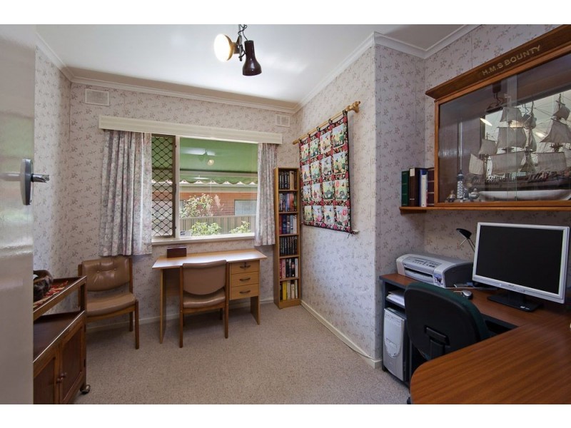 7 Leabrook Drive, Para Hills SA 5096