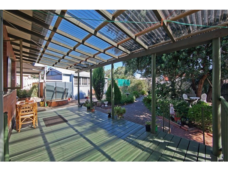 7 Leabrook Drive, Para Hills SA 5096